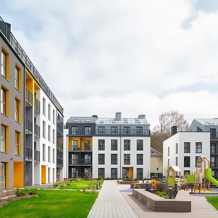 Apartment No. 2 Park Avenue *